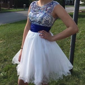 XS Aspeed Homecoming Dress